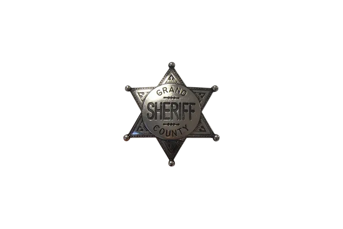 Grand Country Sheriff Badge, DENIX replica accessory in metal finish. 